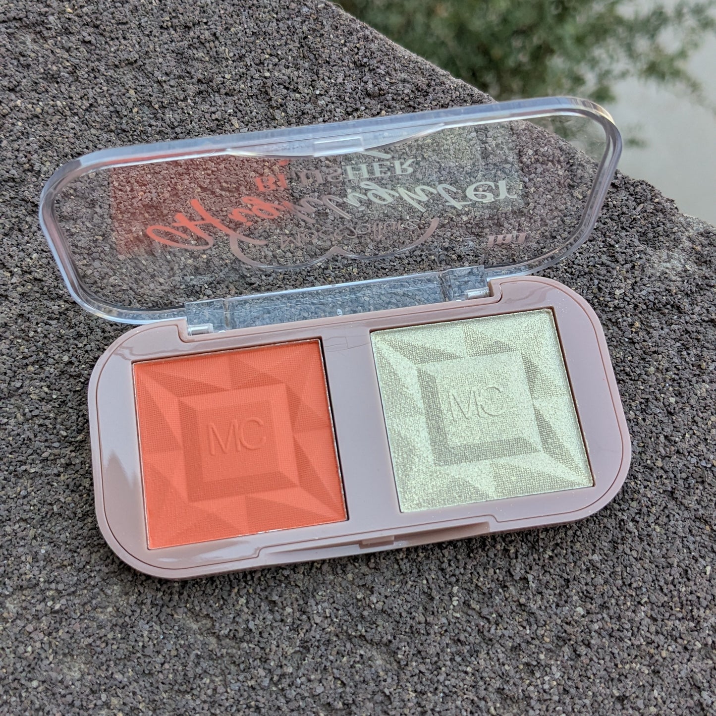 Mocallure 2in1 Blush & Highlighter Palette