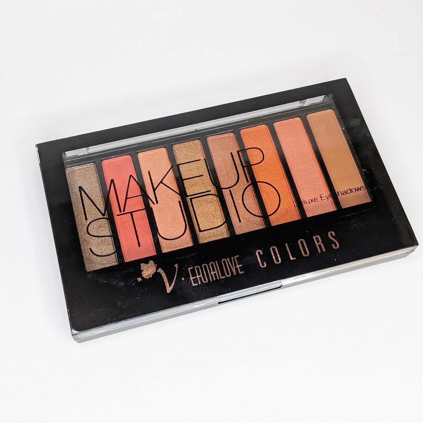 Nude Deluxe Eyeshadow Palette