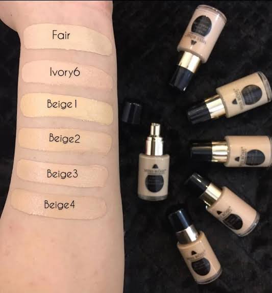 Makeup Deal in 2500/- with Free Delivery & Cash On Delivery