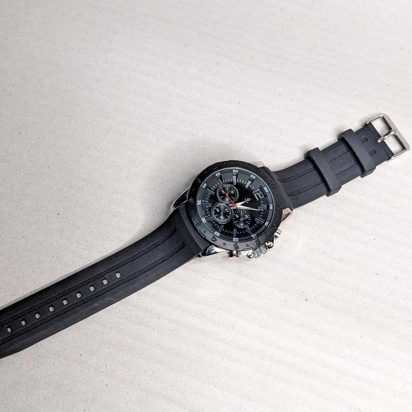 Esika Bezel Mens Watch