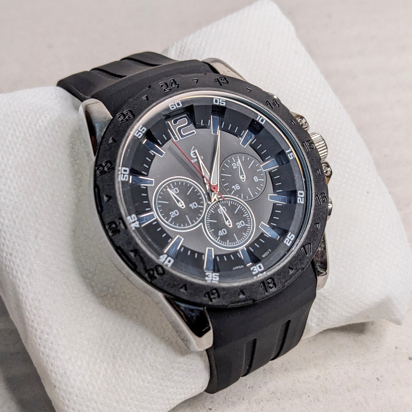 Esika Bezel Mens Watch