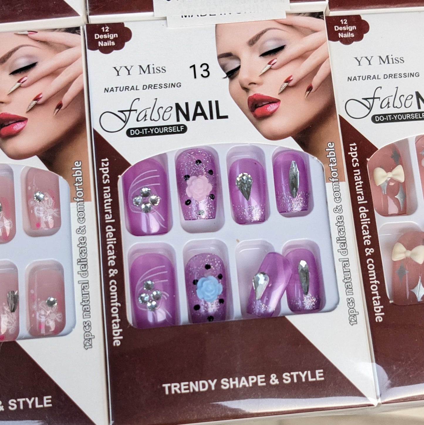 Sticky Nails Packs