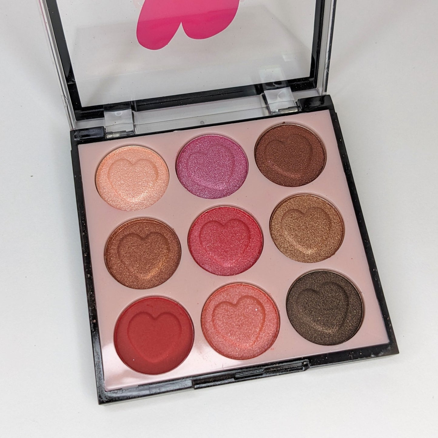 9 Color Eyeshadow Palette