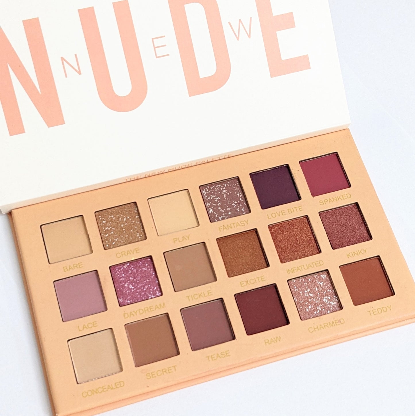 Huda Nude Eyeshadow Palette