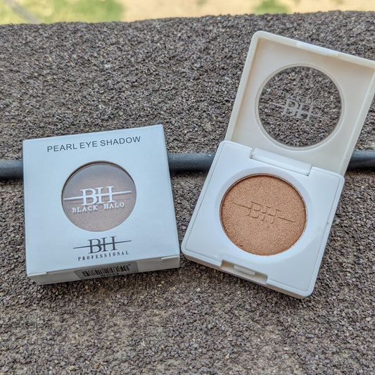 Pearl Eyeshadow Single