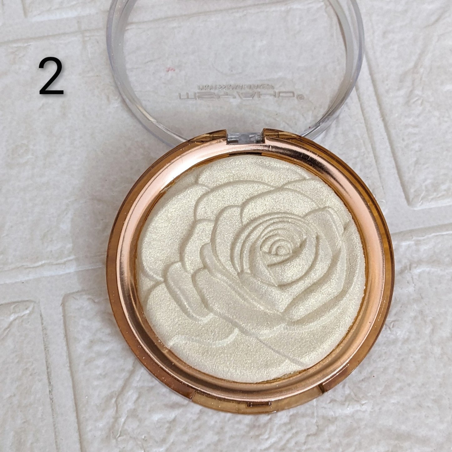 Baked Flower Highlighter