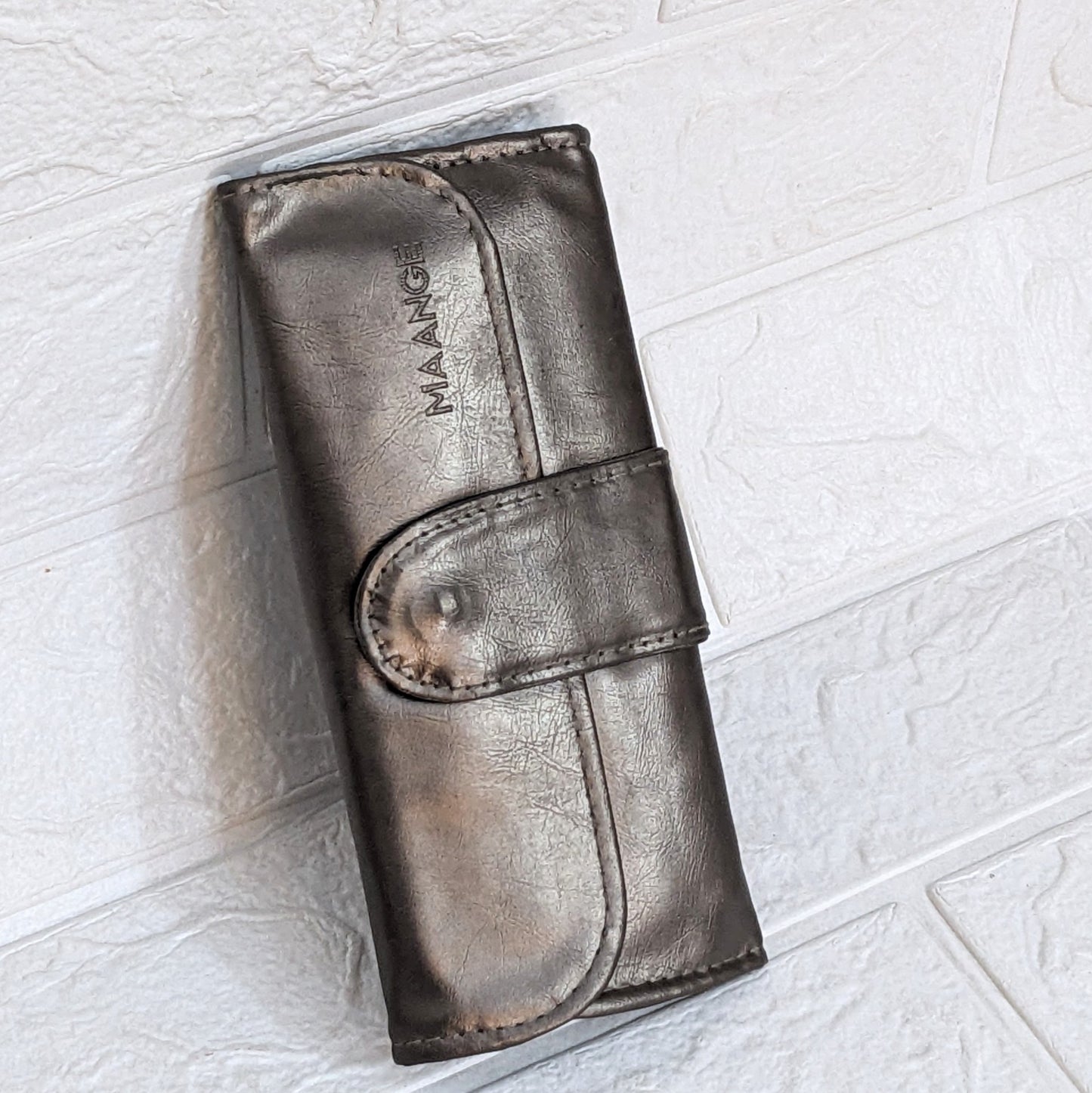 Makeup Brushes Set with Leather Pouch