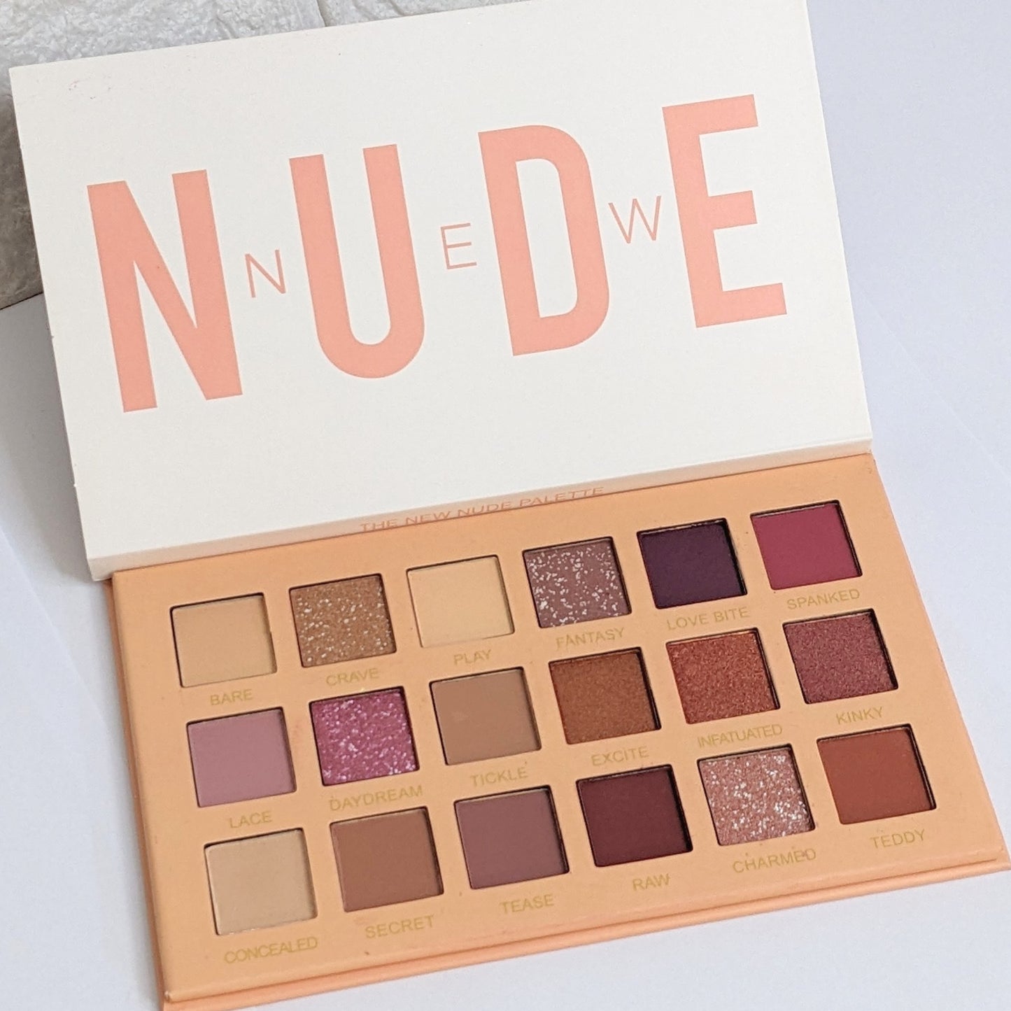 Huda Nude Eyeshadow Palette