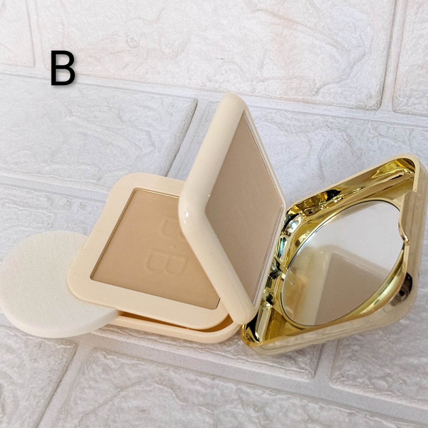 Super BB 2in1 Compact Face Powder